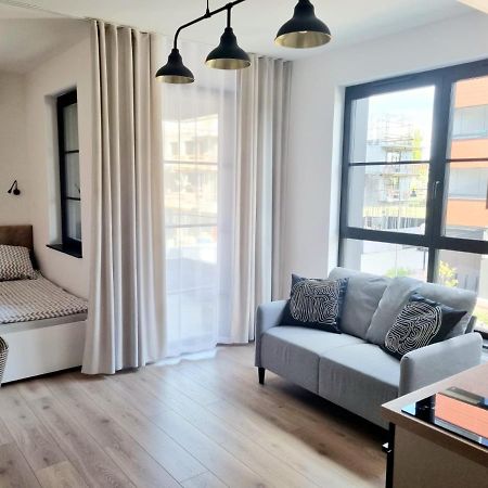 Doki Living Apartament 55 Гданьск Экстерьер фото